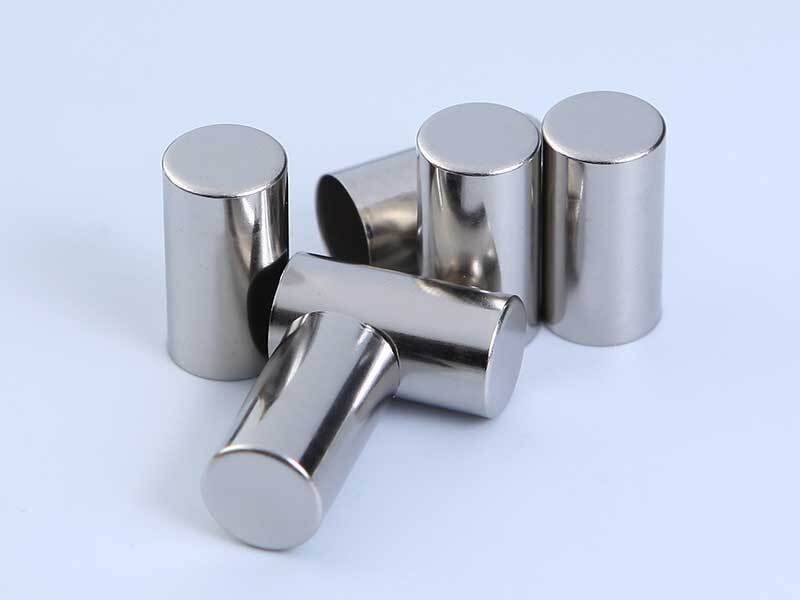 圆柱型电池用钢壳